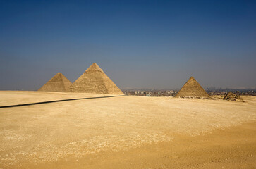 Fototapeta na wymiar Giza Pyramids, cairo, Egypt, Tranquil Scene, Mystery, Past, Monument, Old Ruin, Egyptian Culture