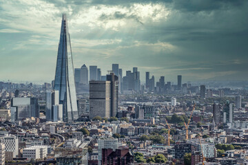 Fototapeta na wymiar View of the London skyline looking towards Canary Wharf