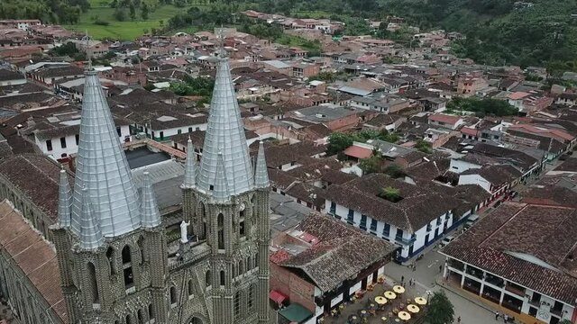 Iglesia y Parque de Jard&iacute;n, Antioquia