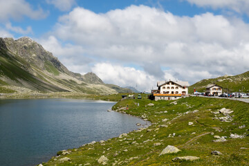 Fototapeta na wymiar Fluelapass in the swiss Alps