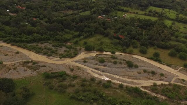 Rio Cauca, Antioquia, Colombia, Agua, Naturaleza, Monta&ntilde;as