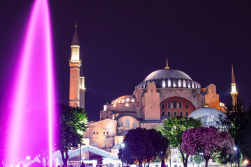 Fototapeta na wymiar Magnific view of Hagia Sophia Museum, Istanbul, Turkey at night time from Sultanahmet square.