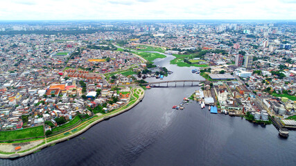 Fototapeta na wymiar Manaus, Ponte do São Raimundo