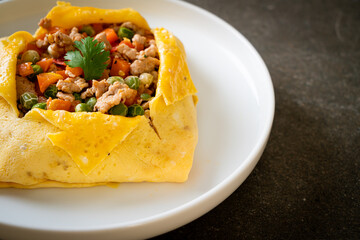 egg wrap or stuffed egg with minced pork and vegetable
