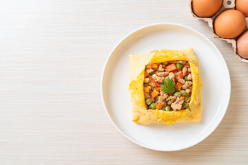 egg wrap or stuffed egg with minced pork and vegetable