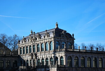 Fototapeta na wymiar Palast Zwinger Dresden, Sachsen