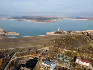 Obraz premium Aerial view of Pyasachnik (Sandstone) Reservoir, Bulgaria