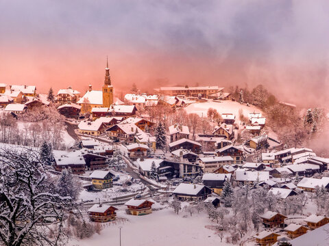 Village de Combloux sous la neige