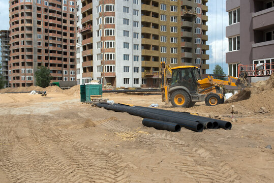 Road construction, courtyard area. Construction site. production of apartments, social housing.