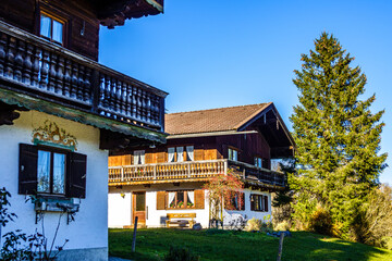 typical bavarian farmhouse near the alps