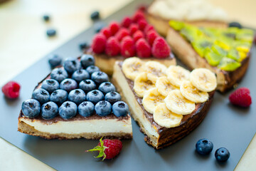 cake with berries and mint