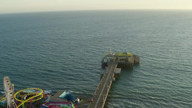 anta Monica beach closed aerial - covid19 5