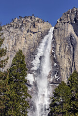 Fototapeta na wymiar Yosemite's Upper Falls