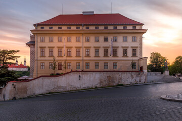 Obraz premium Picturesque historical Prague. Beautiful sunset over Prague, Prague Castle and Hradcany district, UNESCO World Heritage Site, Czech Republic