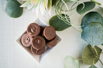 chocolate peanut butter cups