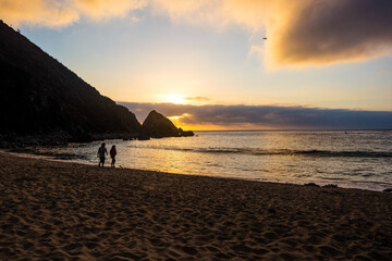 Pareja en playa las Docas