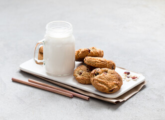 cookies and milk