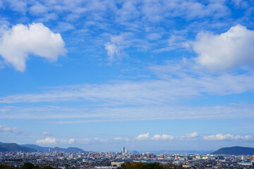 秋の空　高松市街並み(香川県)