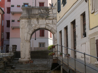 Richard's Arch in Trieste, which represented the entrance to the monumental area on San Giusto hill
