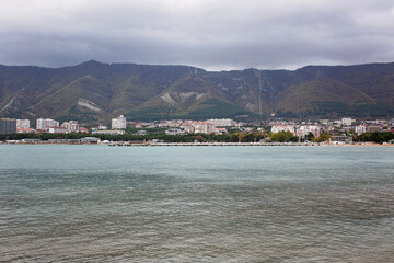 Fototapeta na wymiar View of the city located on the sea