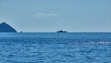 Turkish warship guards the water © Fanfo