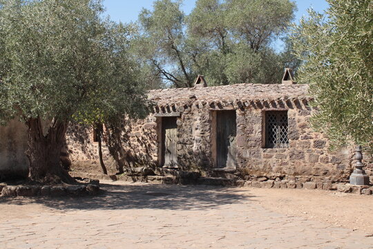 il villaggio paleocristiano di santa cristina con le tipiche muristenes