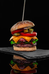 Hamburguesa doble fondo negro