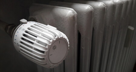 Valvola termostatiche per il riscaldamento della casa - obrazy, fototapety, plakaty