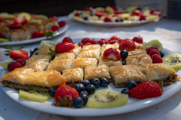 cake with berries
