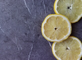 Lemon slices