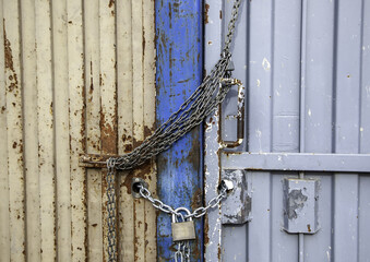 Door lock and chain