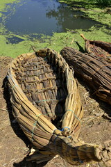 Barcas de pesca tradicionales del lago Tana, fabricadas con papiro, cerca de la ciudad de Bahir Dar, en el noroeste de Etiopia