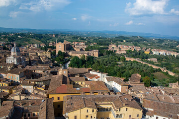 Fototapeta na wymiar Luftaufnahme Siena, Toskana, Italien