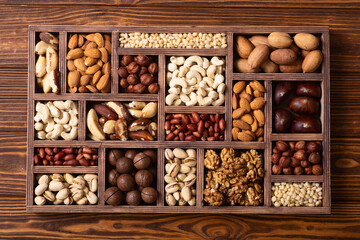 Mix of nuts