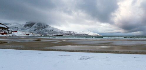 Strand bei Grotfjord, Kvaloya, Norwegen