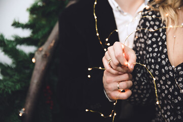 couple hands 