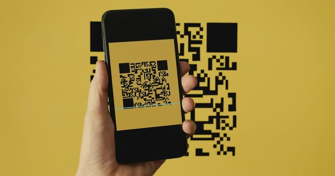 Scanning QR code with mobile phone