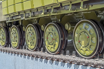 Tank undercarriage