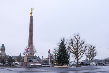 Constitution Square. In the area there are cars