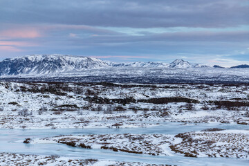 Fototapeta premium grandiose Winterlandschaft auf der Insel Island im Golden Circle
