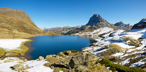 Obraz premium Peaks in French Pyrenees