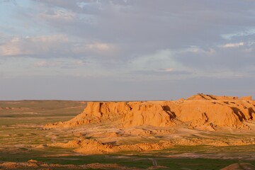 Fototapeta na wymiar Bayanzag canyon, Mongolia 