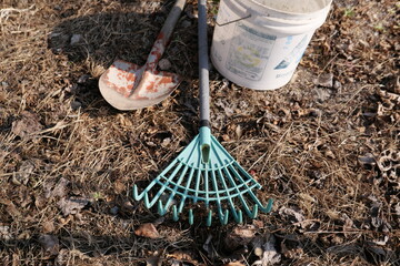 shovel in the ground