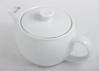 White teapot for black tea