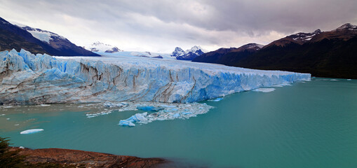 Fototapeta na wymiar Perito Moreno Gletscher