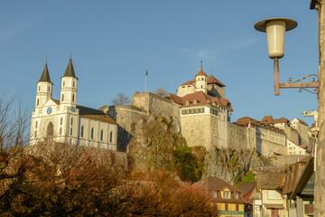 Fototapeta na wymiar The medieval fort and church of Aarburg in Switzerland