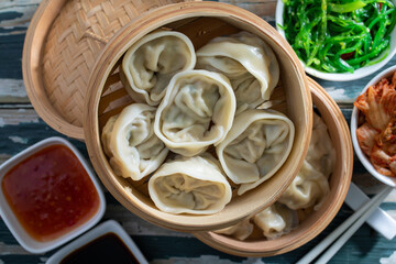 cibo Asiatico tortelli ripieni al vapore