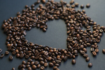 heart symbol of coffee beans