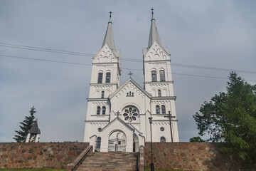 Obraz premium Tserkov Bozhyego Provideniya. Catholic cathedral in Slabodka, Belarus. Romanesque Revival architecture