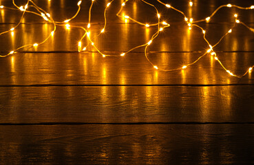 upper christmas lights vignette on the wood